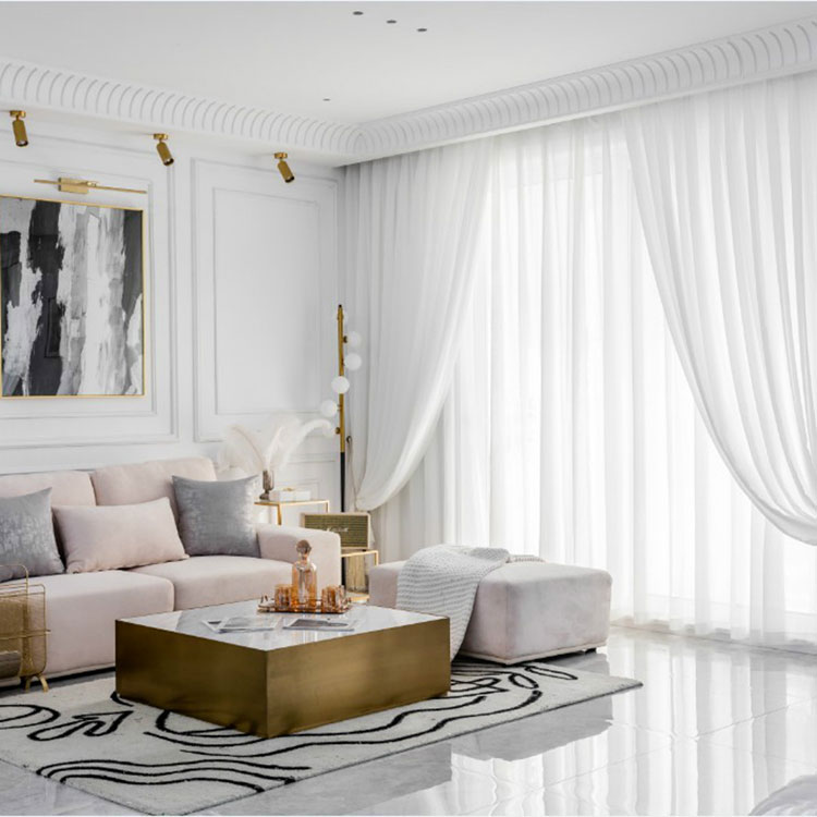 Comment les rideaux transparents unis peuvent-ils transformer l’ambiance et la fonctionnalité de votre maison ?